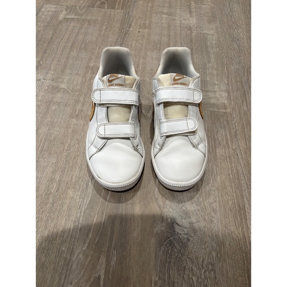 Nike Other - Nike Court Royale Sneakers White Gold Hook and Loop Strap Youth Size 1.5